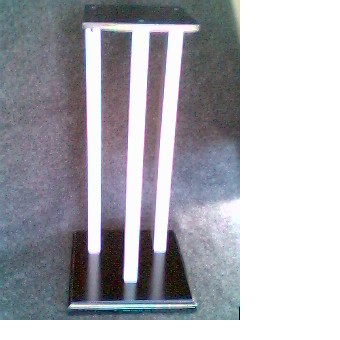 Stand Three leg